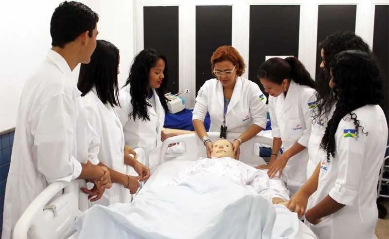 Senac inscreve instrutores para técnico de enfermagem
