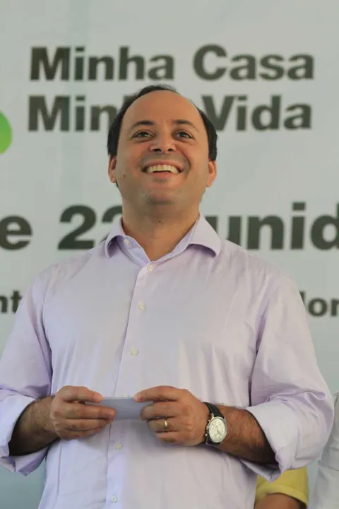 Rodrigo Neves poderá reassumir funções na Prefeitura de Niterói 