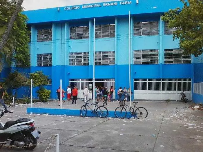 Imagem ilustrativa da imagem Secretaria Municipal de Educação está com inscrições abertas para o programa Projovem Urbano