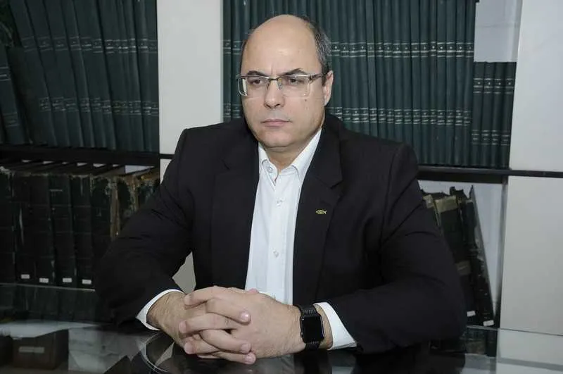 Wilson Witzel, candidato ao governo do estado, teria omitido ao TRE ser dono de duas empresas