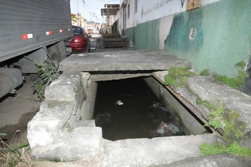 Imagem ilustrativa da imagem Rio Imboaçu precisa de limpeza em Nova Cidade