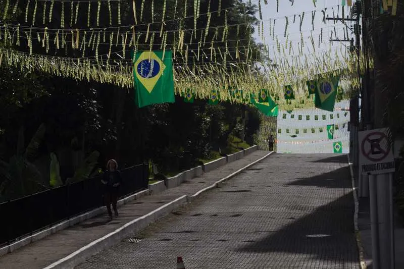 Na Rua Américo Braga, no Fonseca, também não falta animação entre os moradores