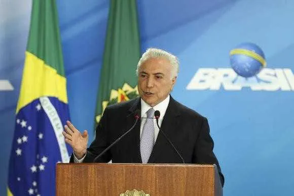 >> Presidente lançou projeto piloto do Documento Nacional de Identificação, ontem 