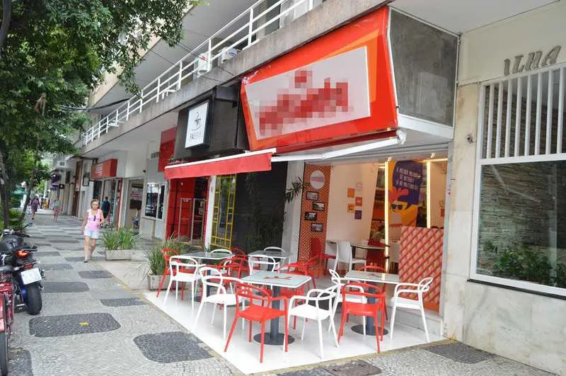 Várias pessoas tiveram os seus pertences levados pelos assaltantes