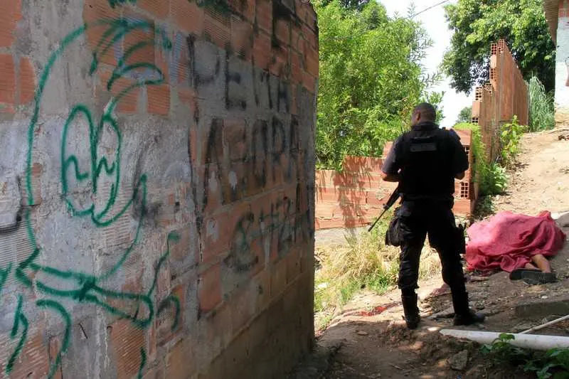 Um dos suspeitos foi morto no Morro do Galão, no Barro Vermelho