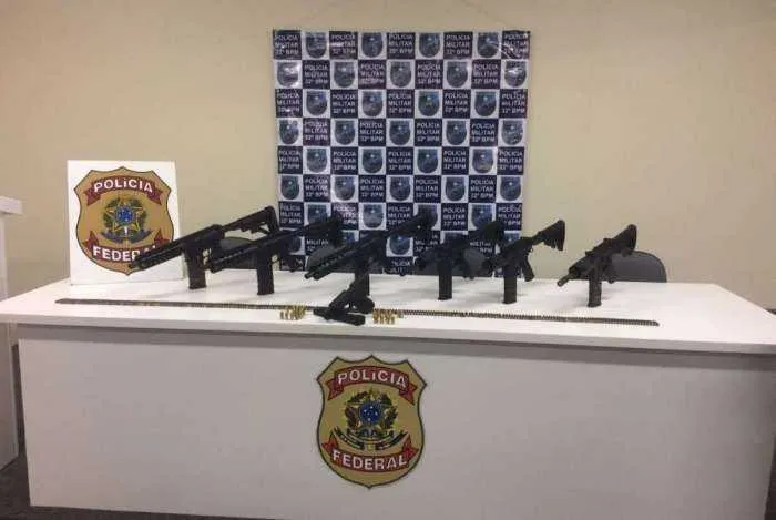 Polícia Federal e Militar prende quatro pessoas em flagrante 