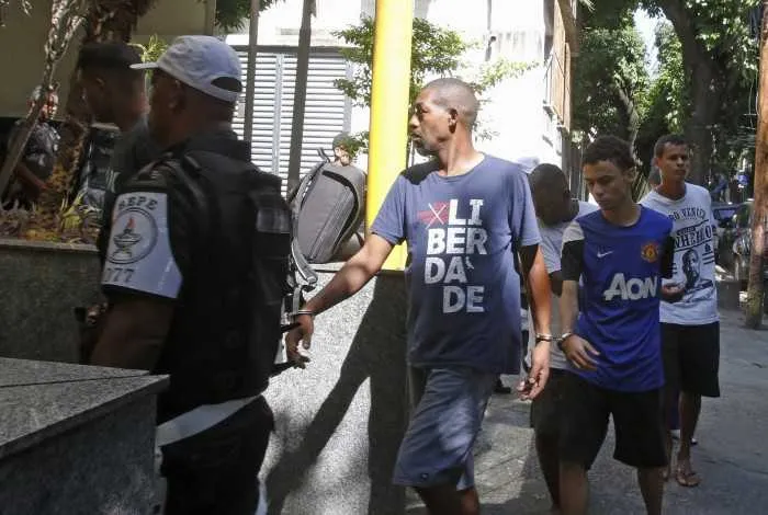 Os detidos foram levados para a delegacia da Praça da Bandeira