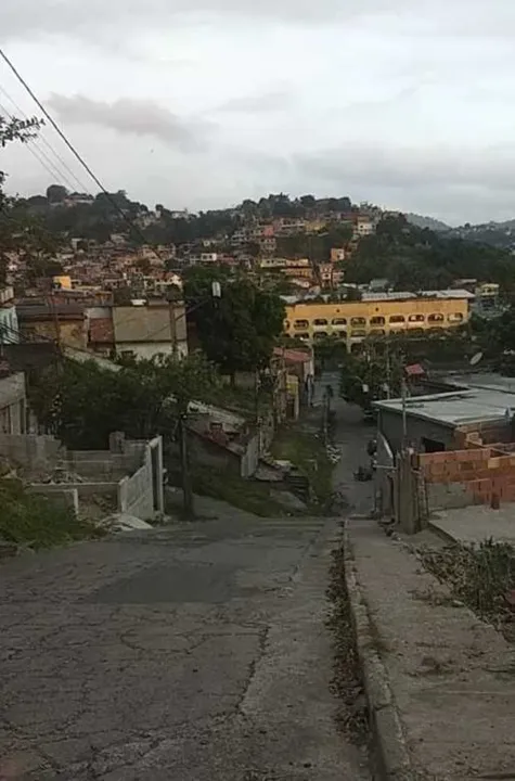 Imagem ilustrativa da imagem Tráfico monta 'consórcio' para manter bocas de fumo, em Niterói