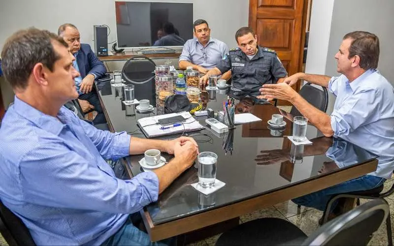O candidato do DEM se reuniu com membros da cúpula da PM e o coronel Fernando Salema