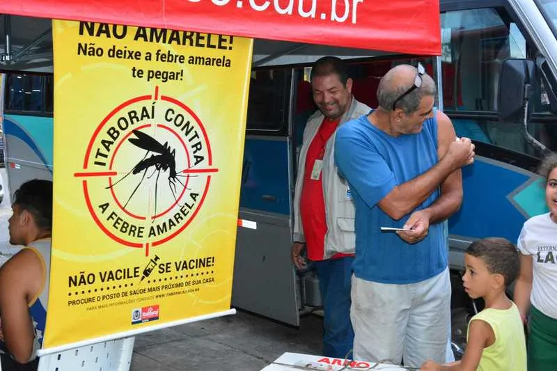 Apenas na última ação itinerante na semana passada, quase 500 pessoas foram imunizadas