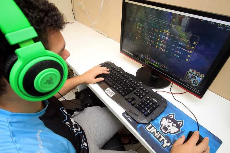 As gaming houses servem de moradia e centro de treinamento para gamers profissionais