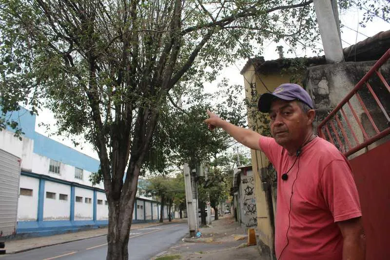 Moradores aguardam há 8 meses por visita de técnicos
