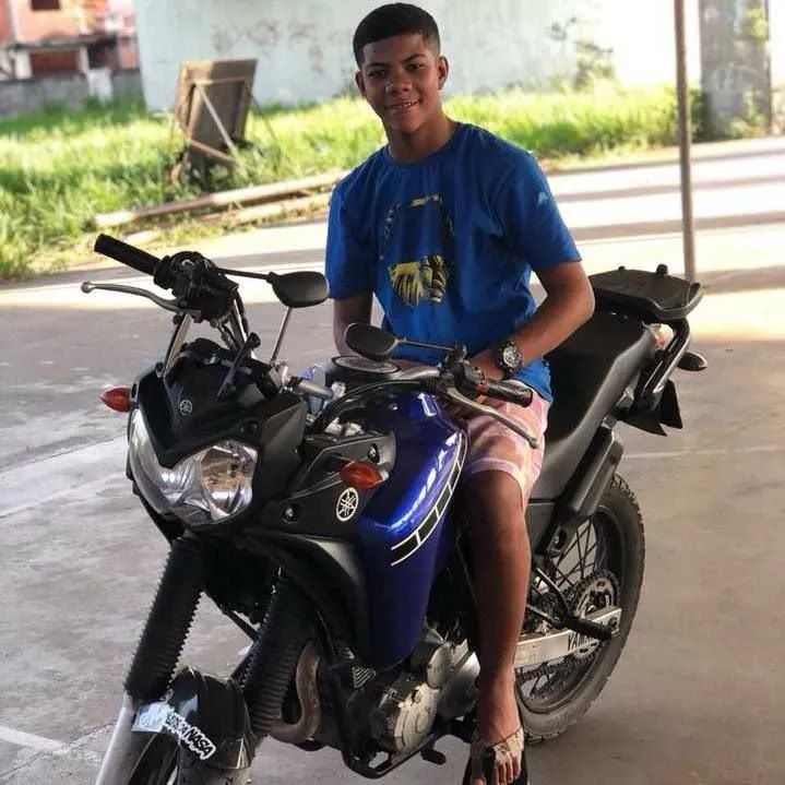 Vitor era morador da Trindade e teria ido chamar amigos para uma festa de aniversário