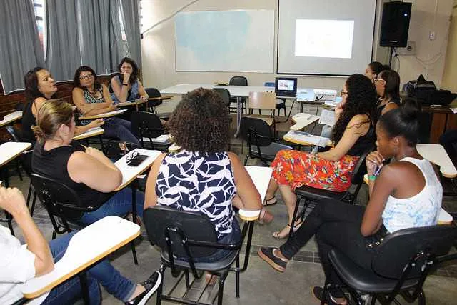 Imagem ilustrativa da imagem Itaboraí realiza debate para discutir evasão escolar