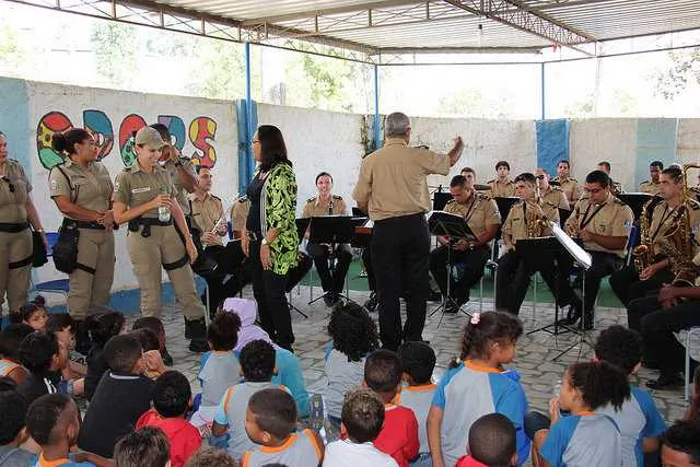 Iniciativa é destinada a alunos da rede municipal de ensino