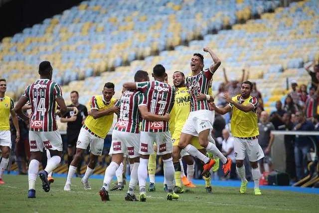 Fluminense escapou do rebaixamento com gol do volante Richard