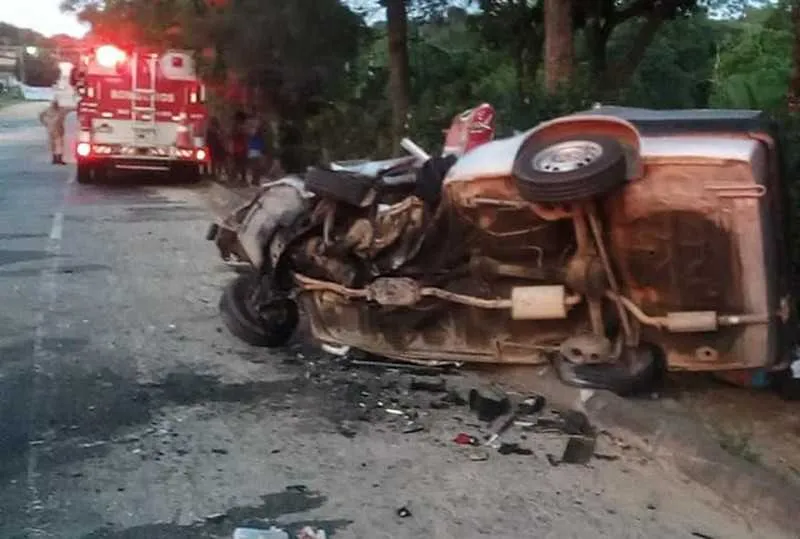 Colisão ocorreu no km 75 da rodovia