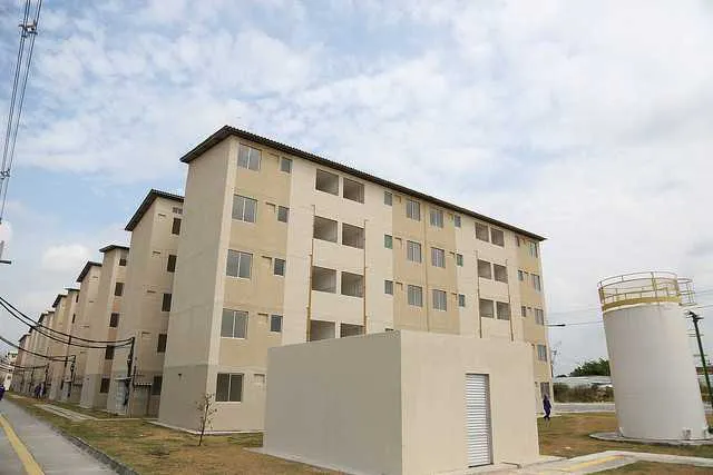  Segundo o Executivo, os 300 beneficiários para moradia própria assinarão contrato ainda no 1º semestre deste ano