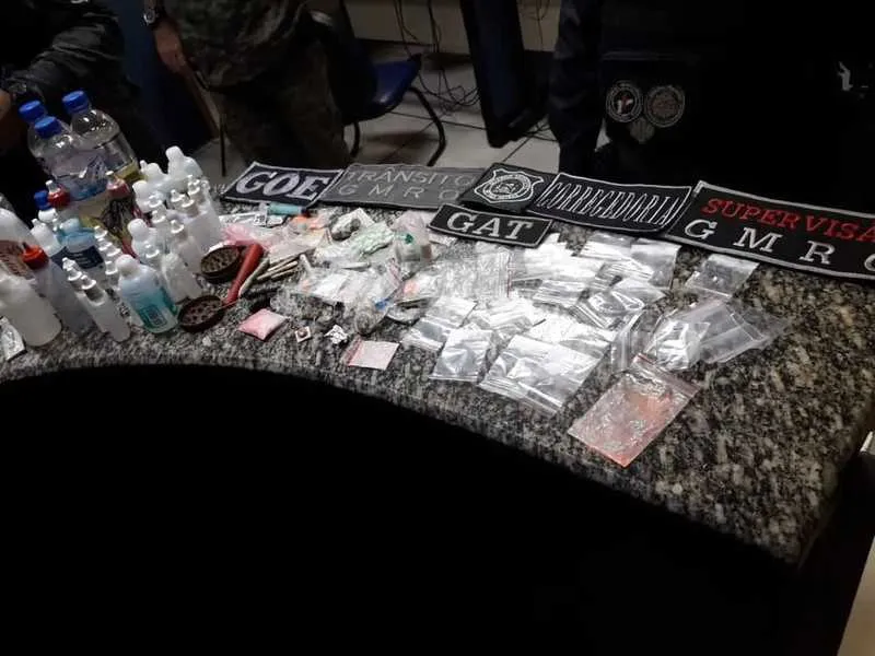 Operação flagrou venda de drogas, entre comprimidos de ecstasy, maconha e cocaína