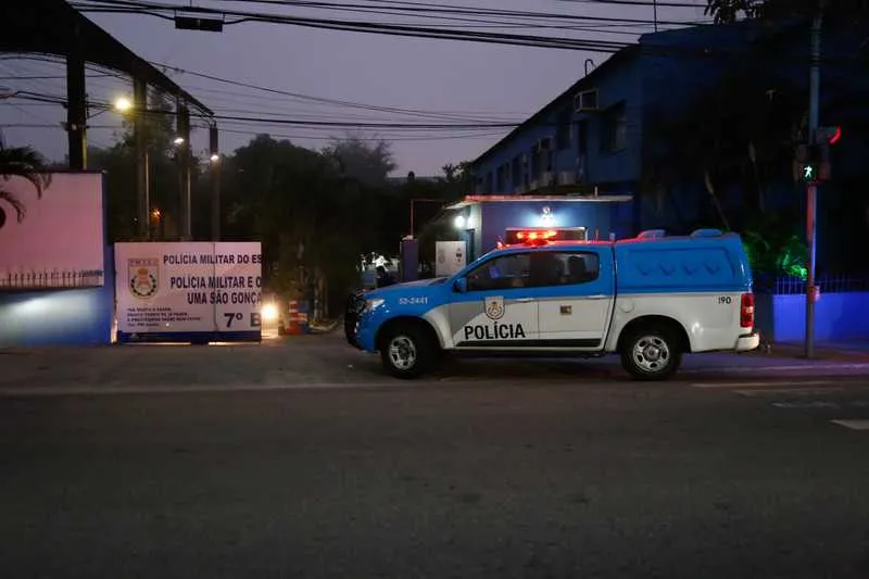 >> Policiais realizavam patrulhamento de rotina pela via
