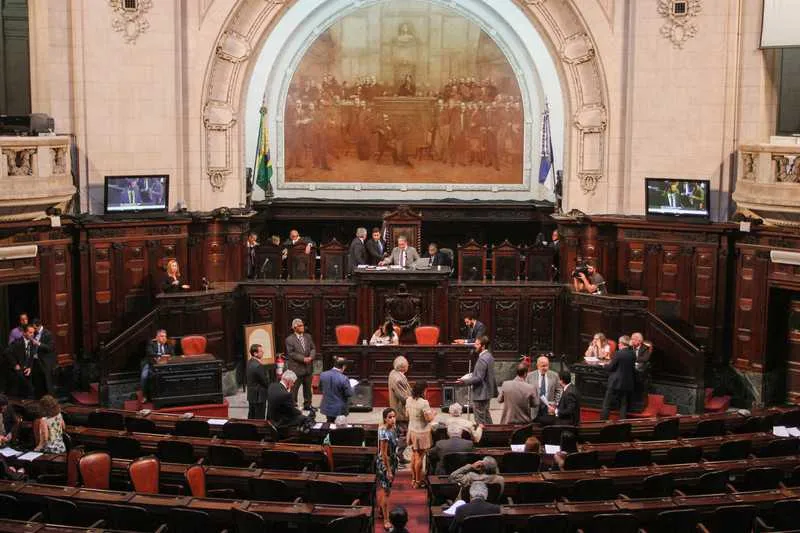 A lei foi aprovada pela Assembleia Legislativa na última quarta-feira, no plenário da Casa