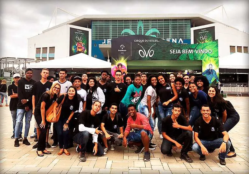 Cerca de 2 mil estudantes estarão na plateia do espetáculo ‘Ovo’