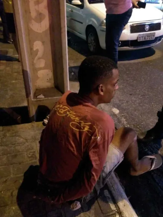>> Jackson estava com réplica de pistola e pertences de vítimas