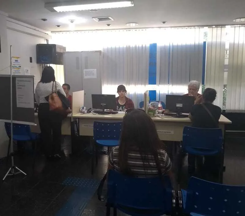 As vagas são para várias regiões do estado do RJ 
