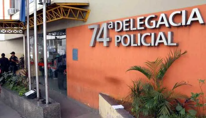 Os policiais da delegacia de Alcântara investigam as circunstâncias que os homens foram baleados no Jardim Catarina e no Laranjal