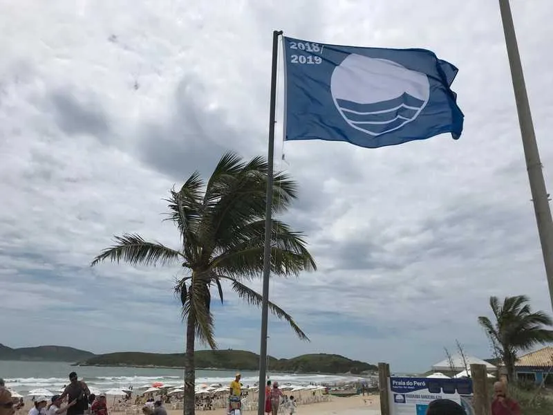 Item simboliza certificado internacional de qualidade de praias