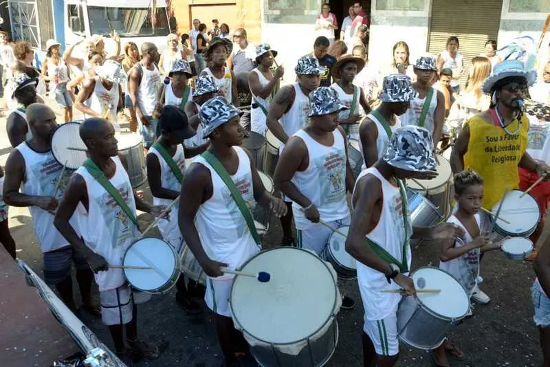 Cidade terá 85 blocos desfilando pelos bairros
