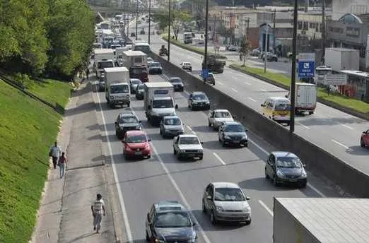 
Esquema especial de trânsito BR-116/RJ