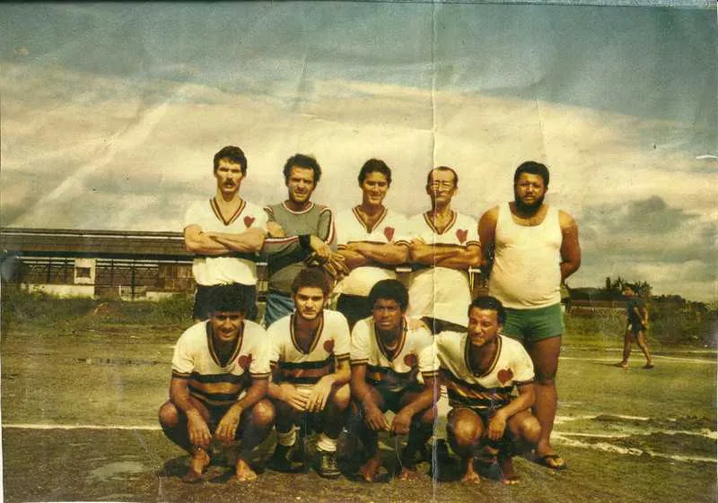 Os craques do Bagaço mandavam seus jogos em ‘alçapão’ no campo do Colégio Municipal Ernani Farias, em Neves