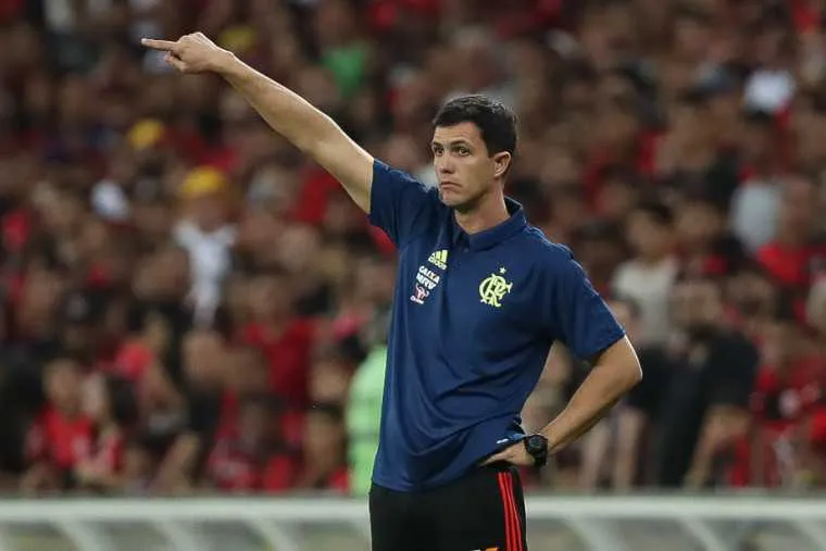 Pressão por demissão do técnico cresceu na Gávea