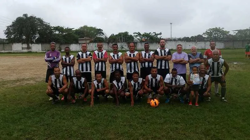O elenco campeão venceu o Fluminense local por 2 a 1 