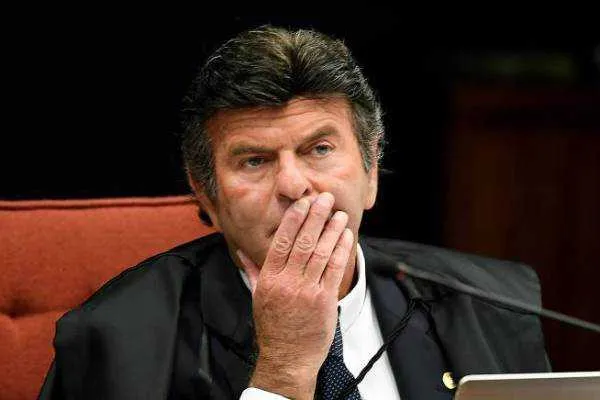 Luiz Fux foi o relator da Resolução 23.553, que autoriza o autofinanciamento nas campanhas