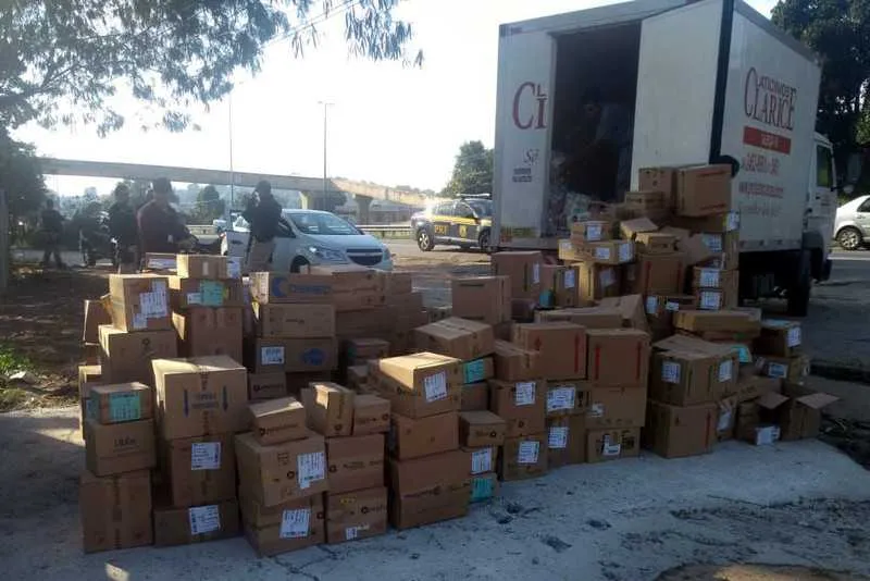 São Gonçalo se manteve como a cidade que mais registra os casos de roubos de carga no estado, com 115 ocorrências em agosto