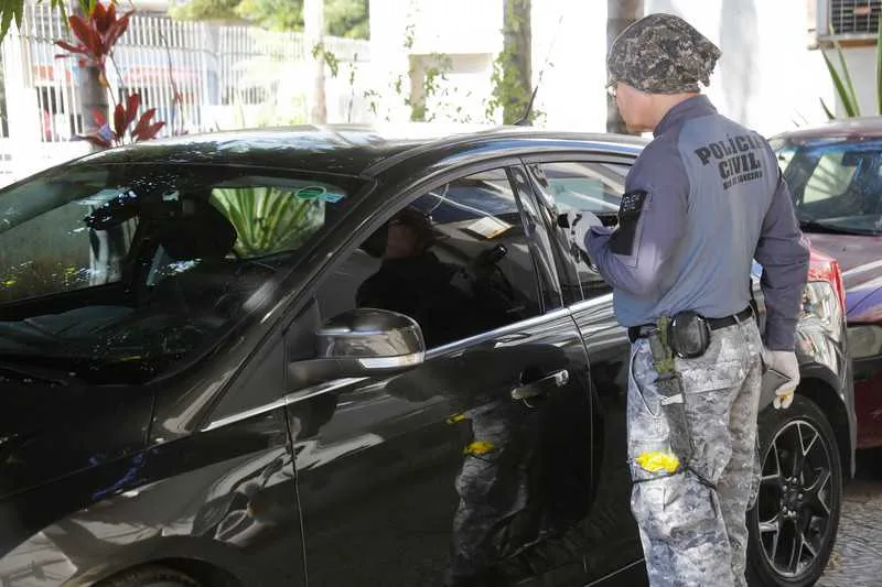 Imagem ilustrativa da imagem Promotor do Ministério Público tem carro roubado em Niterói