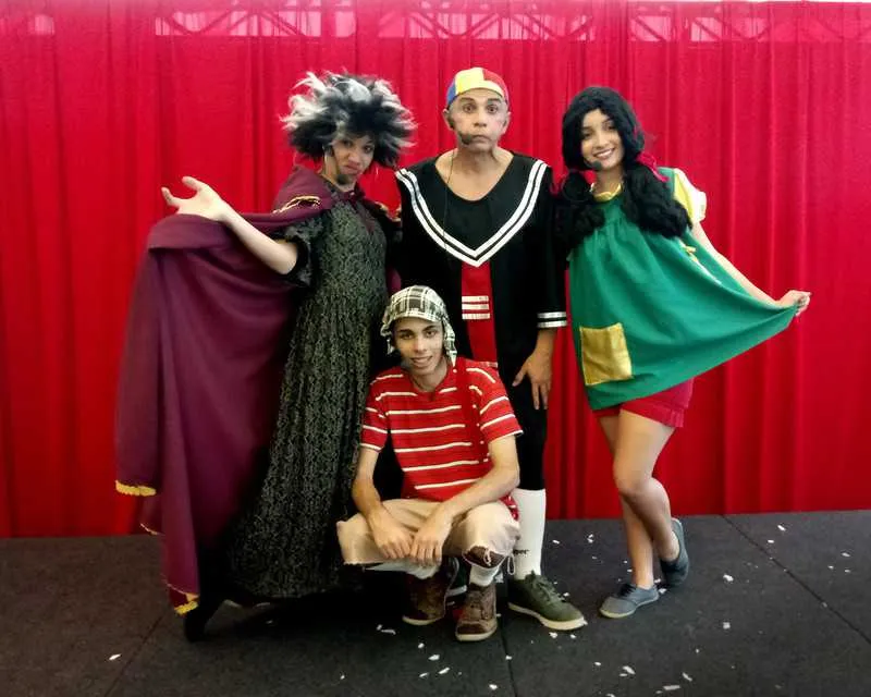Espetáculo conta com o Chaves, Chiquinha, Kiko e a bruxa