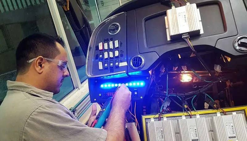 Curso de Extensão em Diagnóstico Mecatrônico de Carroceria e Ar Condicionado de Ônibus