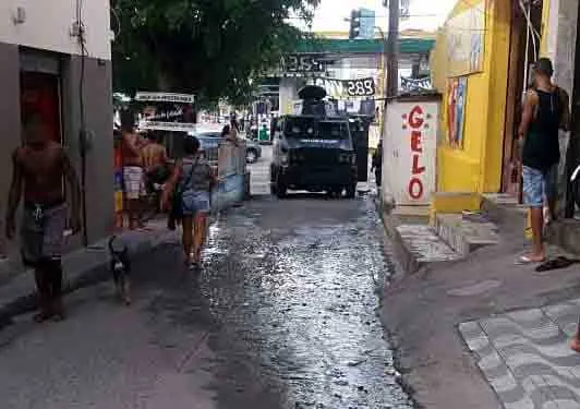 A operação começou à tarde e só acabou no início da noite