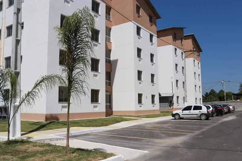 >> Lei permite que a Caixa Econômica Federal use até R$ 15 bilhões dos recursos do FGTS