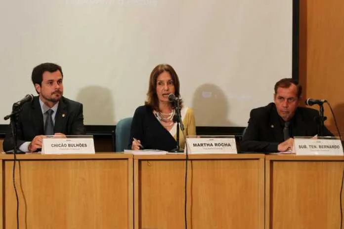 Comissão é presidida pela ex-delegada Martha Rocha, do PDT