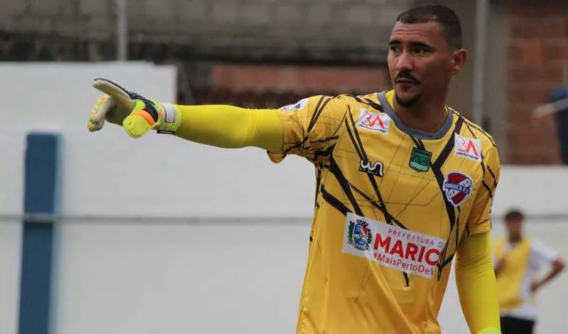 O goleiro Júlio diz que é preciso continuar a manter trabalho