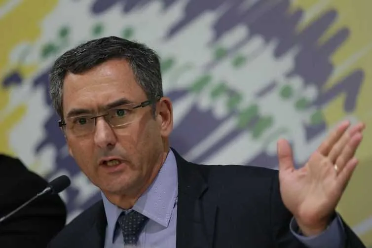 Imagem ilustrativa da imagem Servidores podem não ter reajustes em 2019