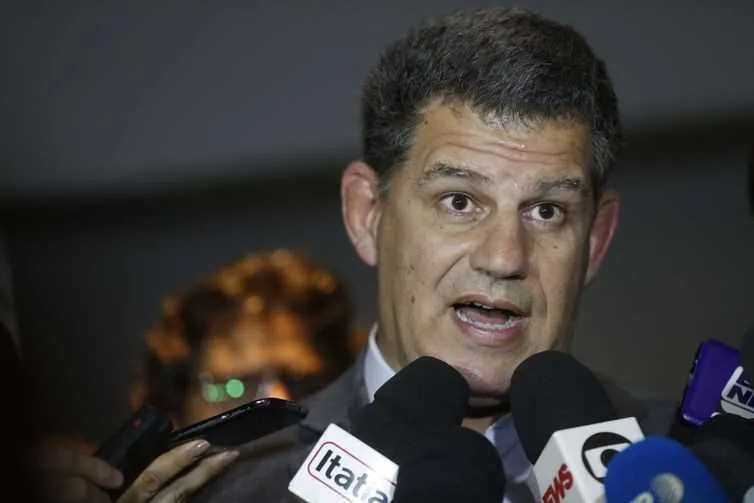 Segundo Bebianno, prioridade é concluir montagem da transição