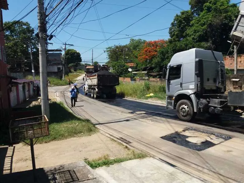 Obras de urbanização estão sendo concluídas nas ruas Lindolfo Fernandes e Agostinho Féliix, segundo o governo municipal