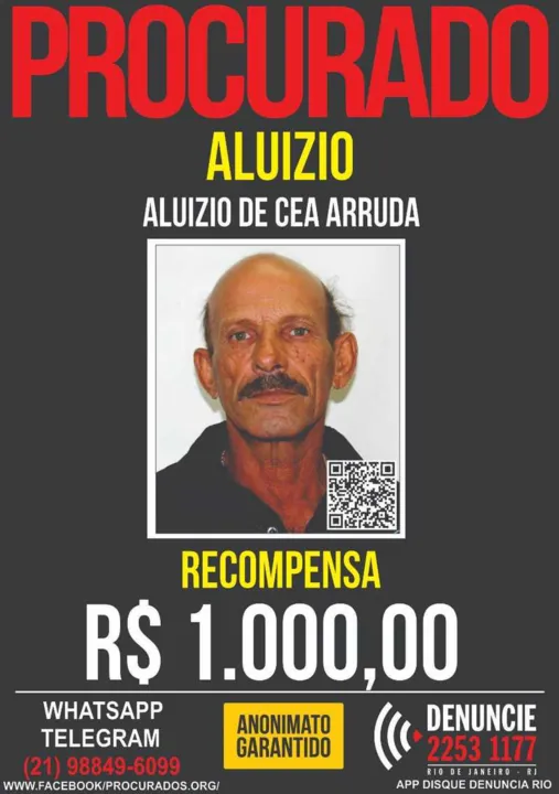 Cartaz oferece recompensa de R$ 1 mil para quem ajudar com informações que levem à captura de acusado