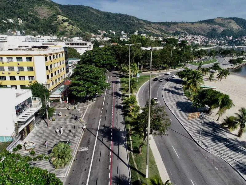 Imagem ilustrativa da imagem Niterói ganha nova faixa exclusiva de ônibus