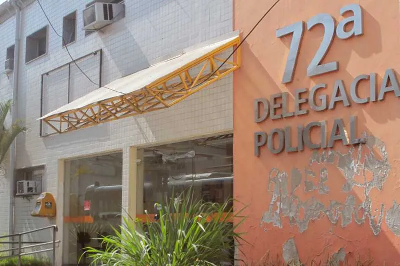 Os policiais fizeram a megaoperação em 3 bairros 